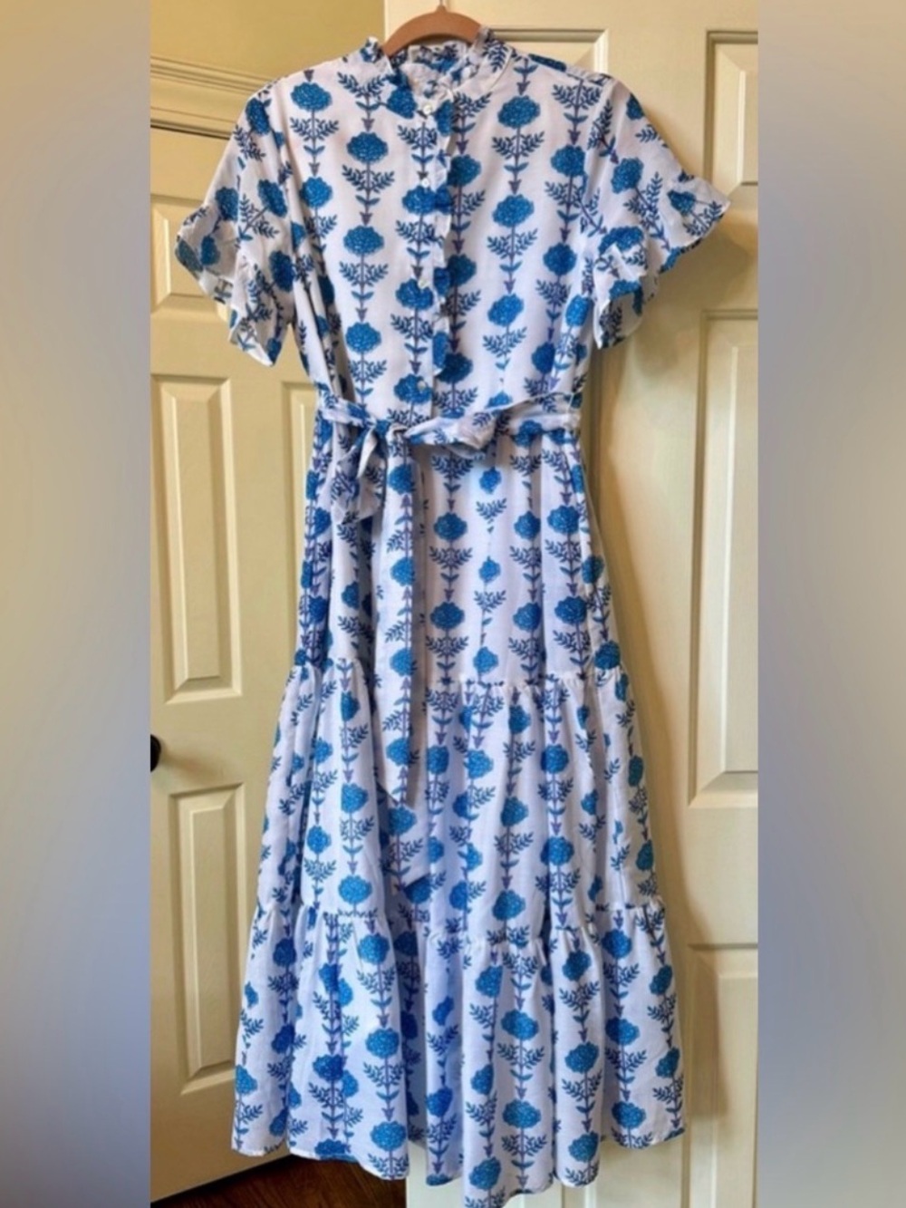 J.marie gorgeous blue and white floral midi dress Greece Mediterranean travel